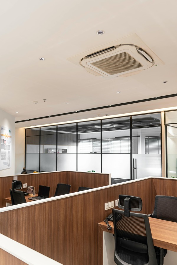 Professional Cleaning Services for Businesses in Matthews, NC
