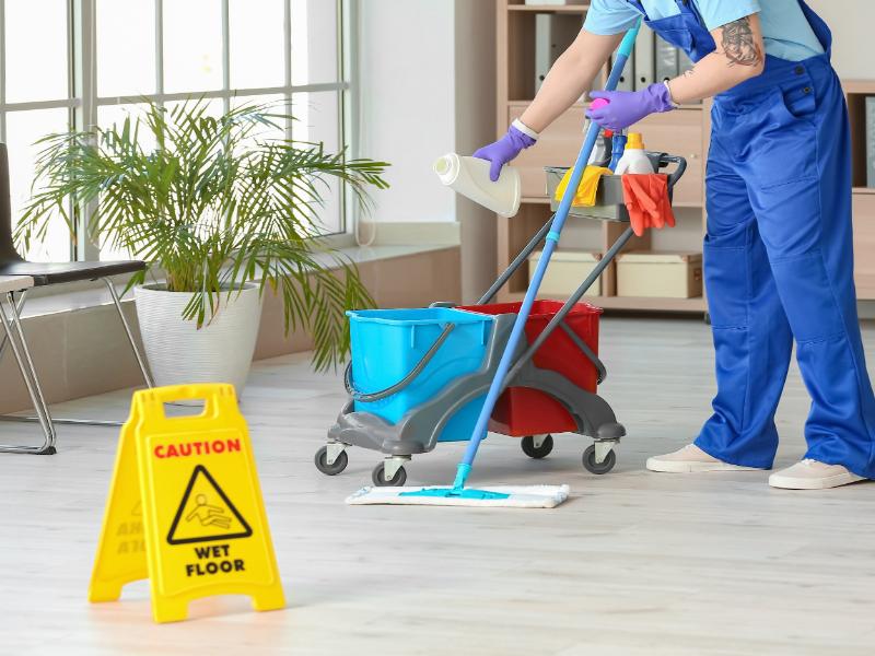 Tailoring Your Corporate Cleaning Schedule for Hybrid Office Models